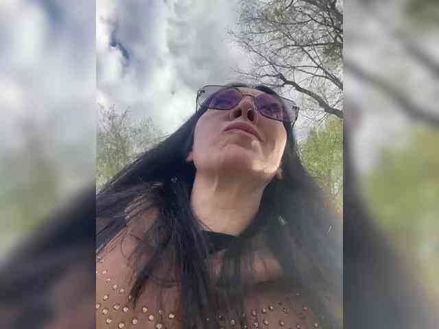 Karolina_Milf