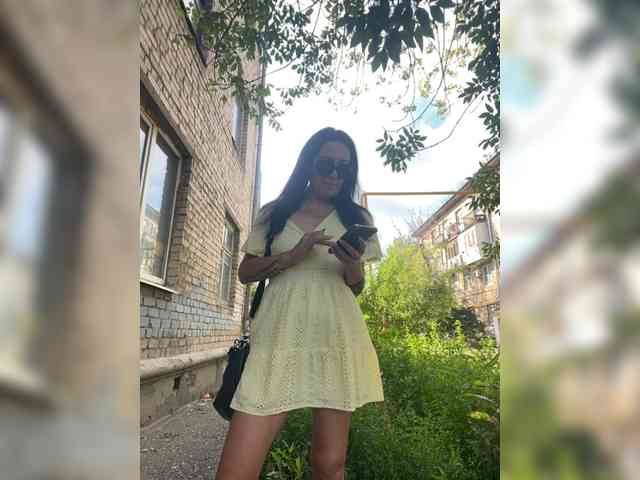 KarolinaMilf Sex Cam Show