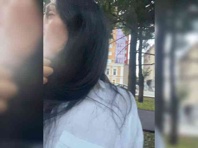TRULIULIUSHA webcam