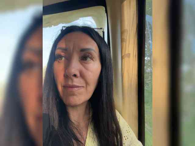 Karolina_Milf webcam