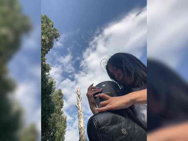 KarolinaMilf Sex Cam Show