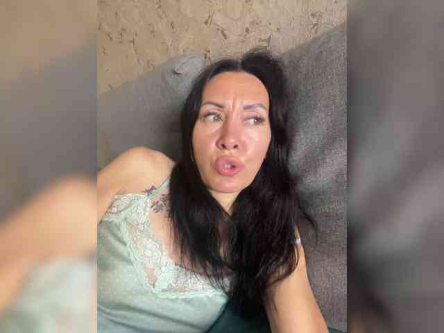 KarolinaMilf KarolinaMilf