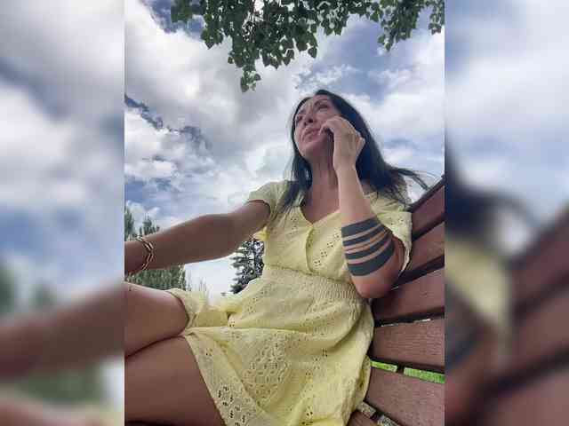 KarolinaMilf Sex Cam Show