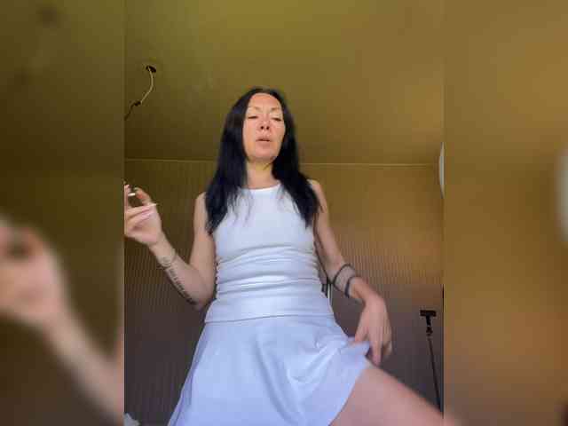 KarolinaMilf Sex Cam Show