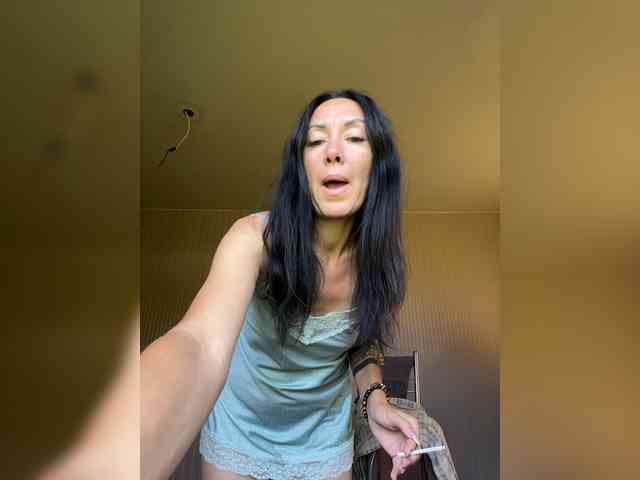 TRULIULIUSHA webcam