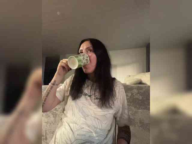 KarolinaMilf KarolinaMilf