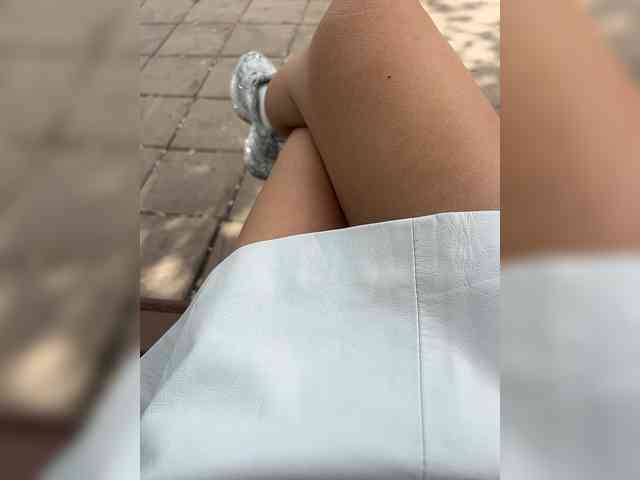 Karolina_Milf webcam