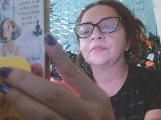 Tinasexy69 on Bongacams