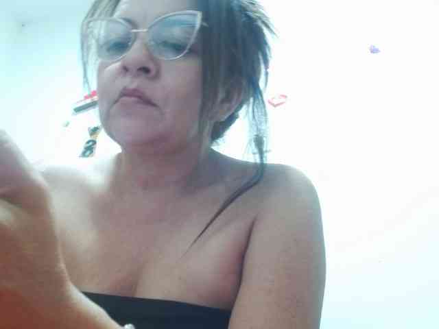 TinaSexy69 webcam