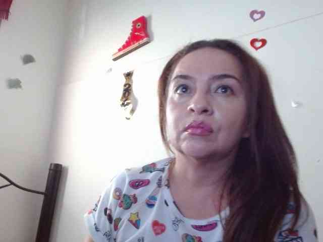 TinaSexy69 webcam