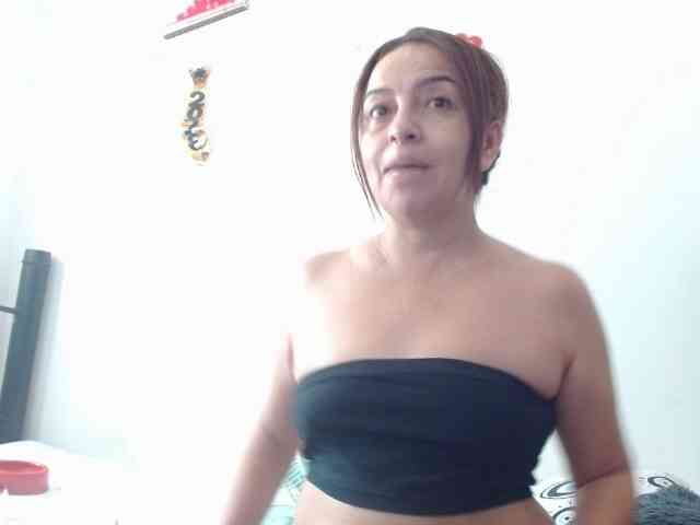 TinaSexy69 webcam