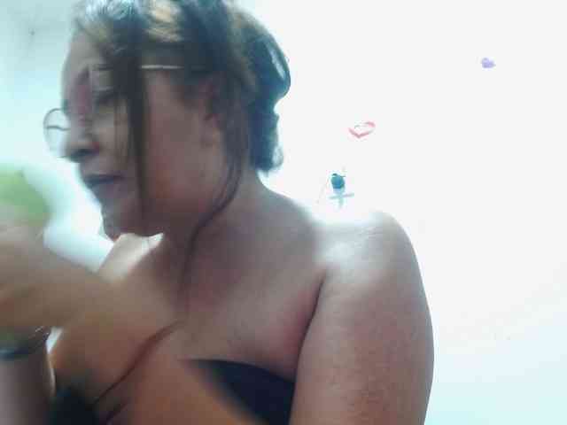 TinaSexy69 webcam