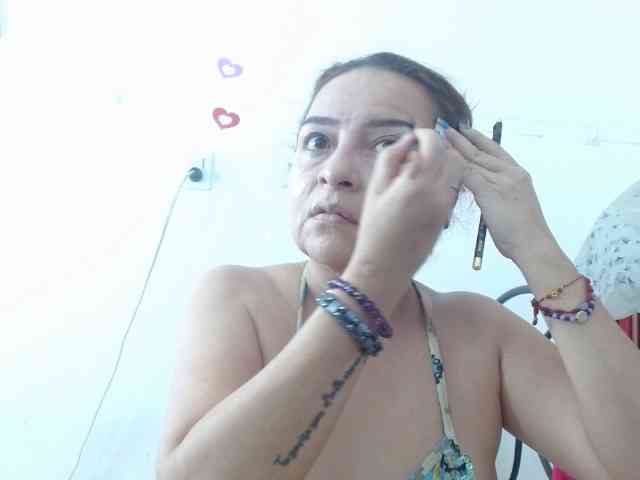 TinaSexy69 webcam