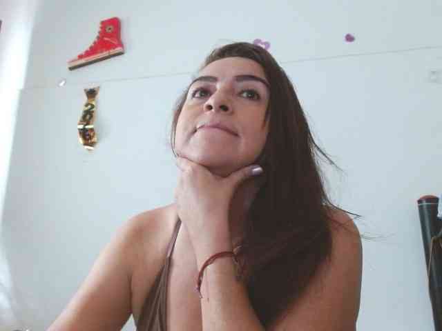 TinaSexy69 webcam