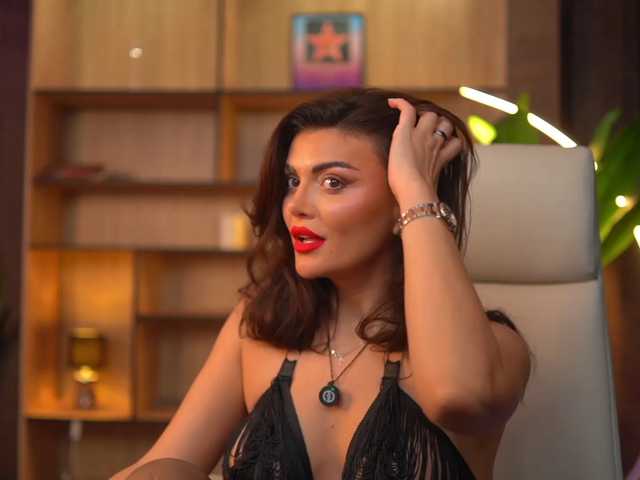 OnlyNicolle live cam on BongaCams