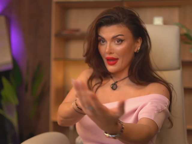 OnlyNicolle live cam on BongaCams