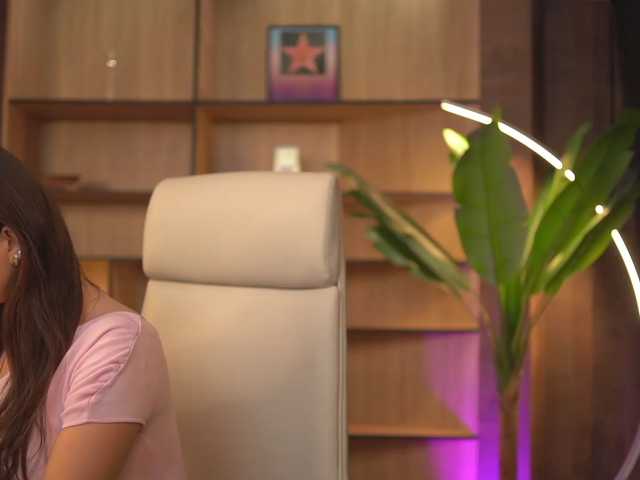 OnlyNicolle live cam on BongaCams