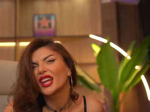 OnlyNicolle webcam