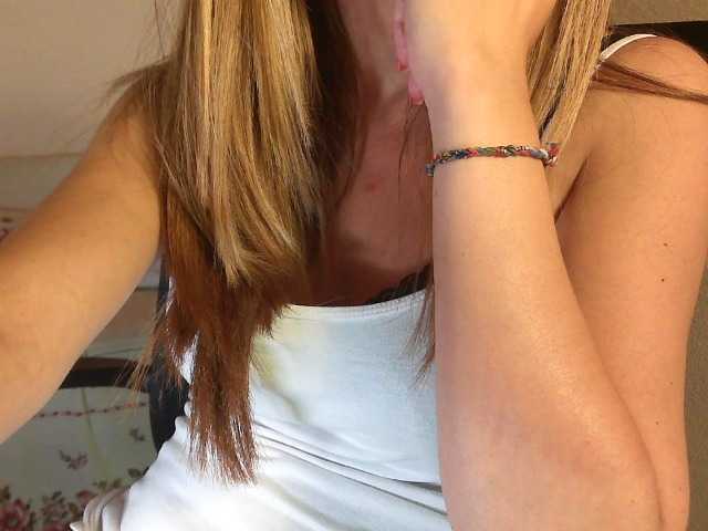 slady-pretty live cam on BongaCams