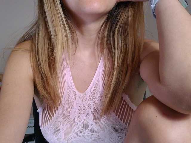 slady-pretty live cam on BongaCams