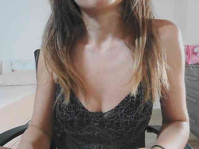 Modella: itspeachglow