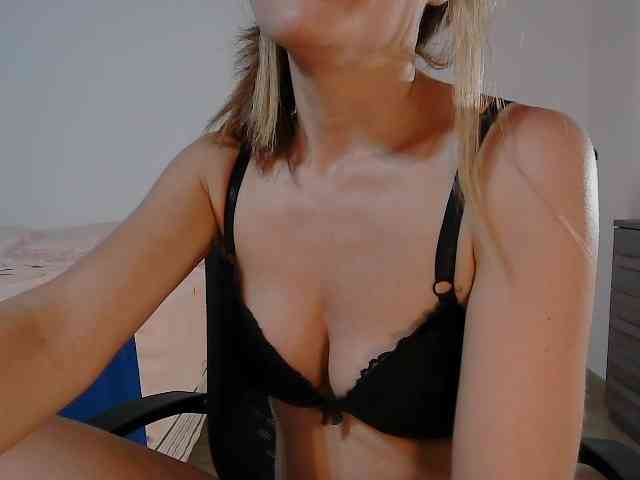 live chat camera Slady-pretty
