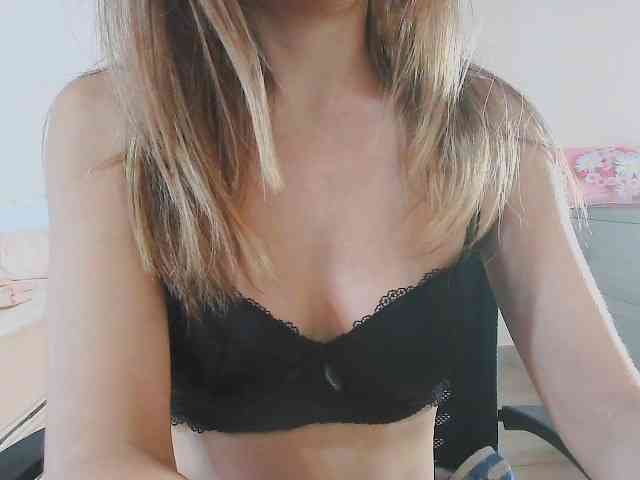 Modella: itspeachglow