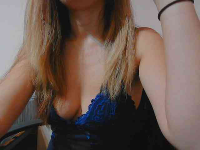 Modella: itspeachglow