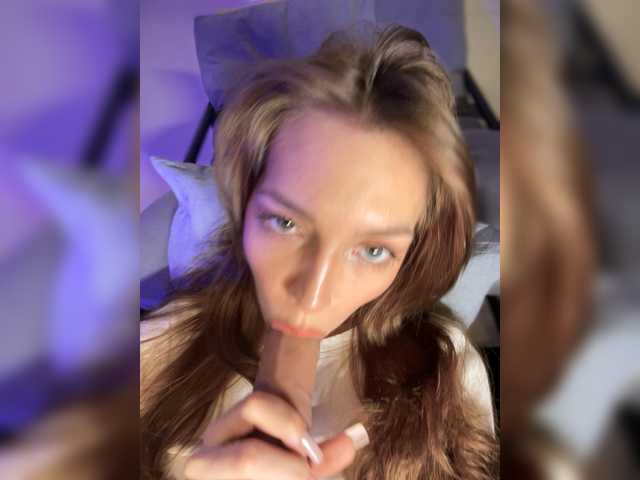 Kyrymi live cam on BongaCams