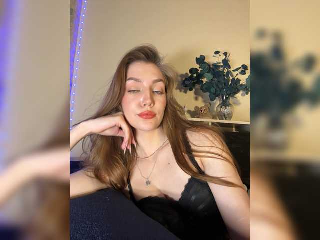 Kyrymi's BongaCams show and profile