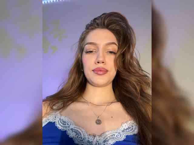 AnyaCeleste webcam