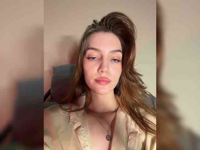 AnyaCeleste webcam