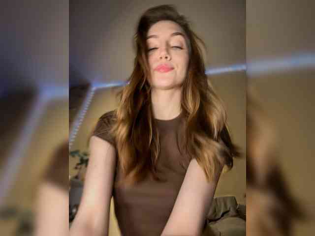 AnyaCeleste webcam