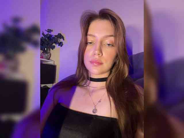 AnyaCeleste webcam