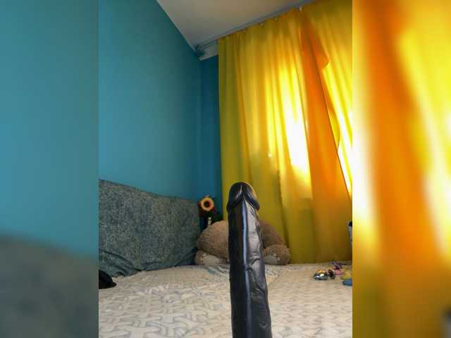 Magic-Alice, en vivo ahora en BongaCams