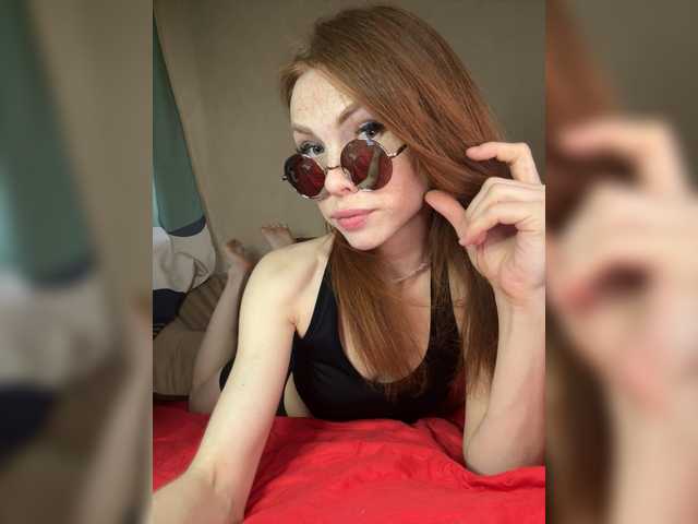 Magic-Alice live cam on BongaCams