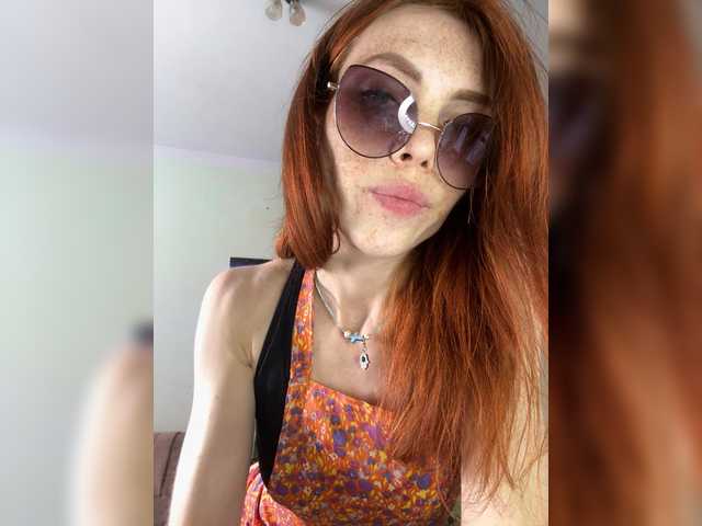 Golden_flower live webcam show