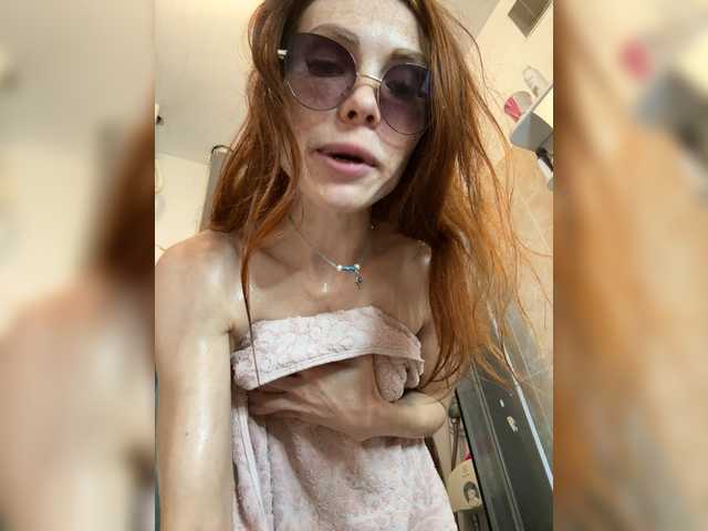 Magic-Alice live cam