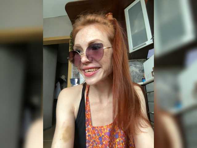 Magic-Alice live cam on BongaCams