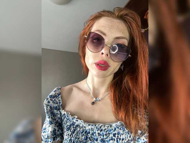 Magic-Alice live cam on BongaCams