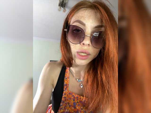 Golden_flower live webcam show