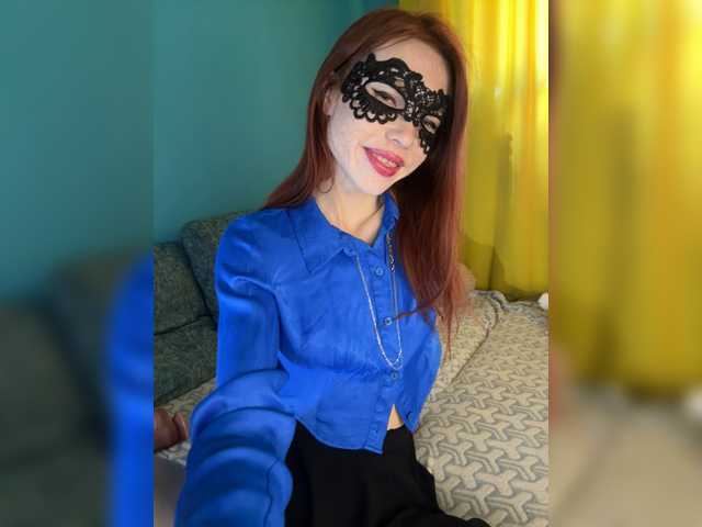 le modèle Golden_flower est en webcam porno dans un show sur le site bongacams, il possède les tags suivants: White/Caucasian,Redhead,Shaved