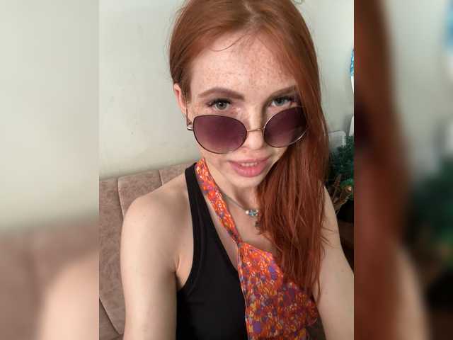 Golden_flower live webcam show