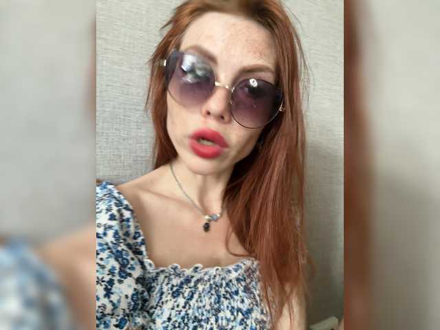 Magic-Alice live cam on BongaCams