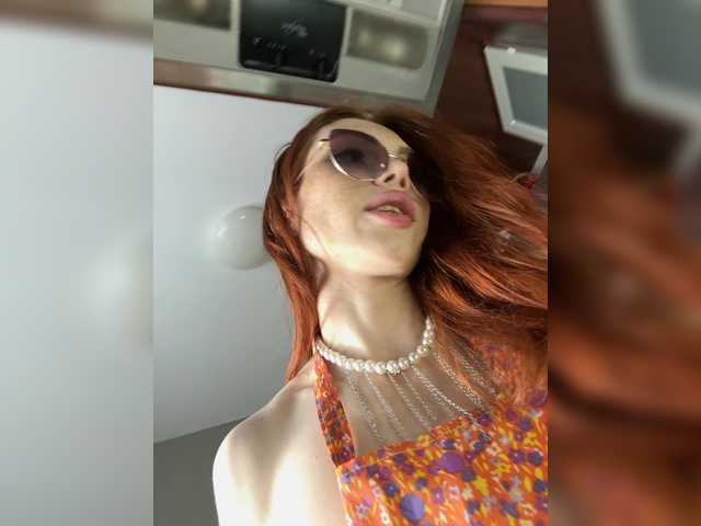 Magic-Alice live cam on BongaCams