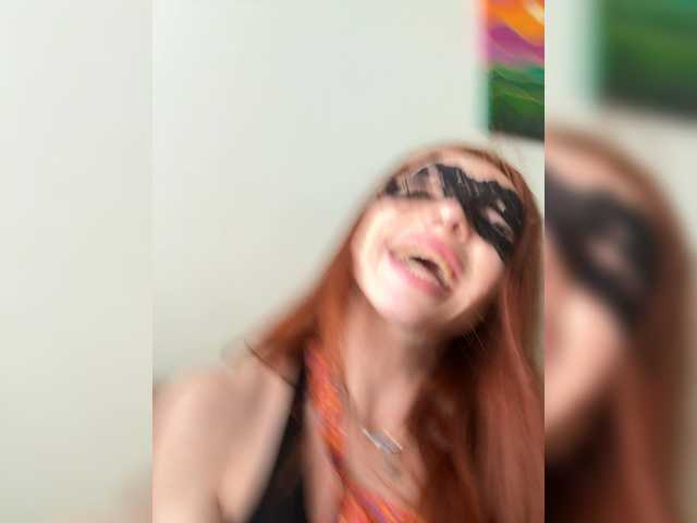 Magic-Alice live cam on BongaCams