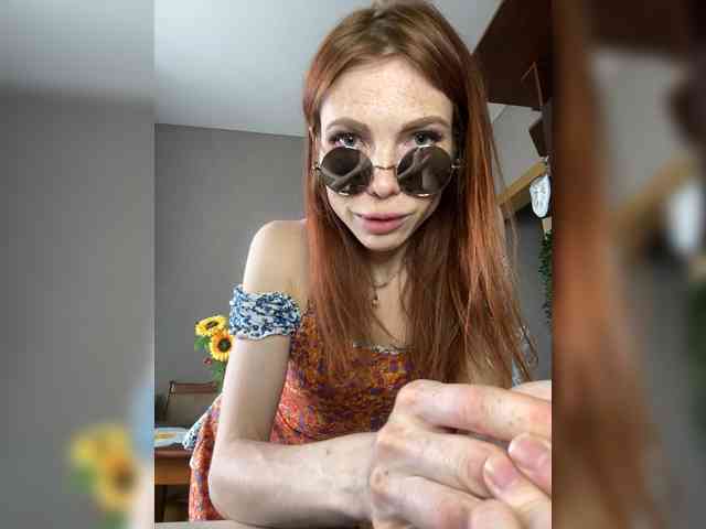 Magic-Alice Live Webcam on BongaCams