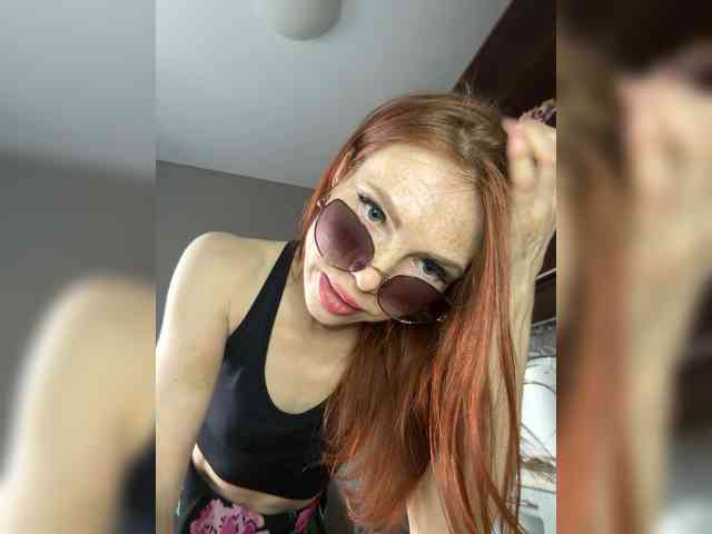 Magic-Alice Sex Cam Show