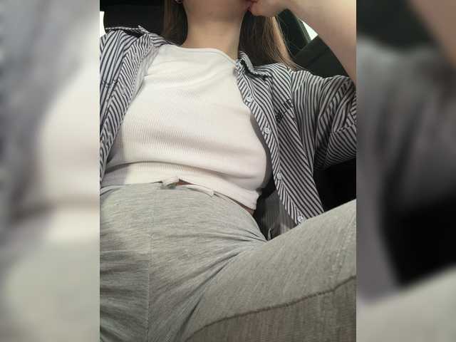 CyrilaPuff live cam on BongaCams