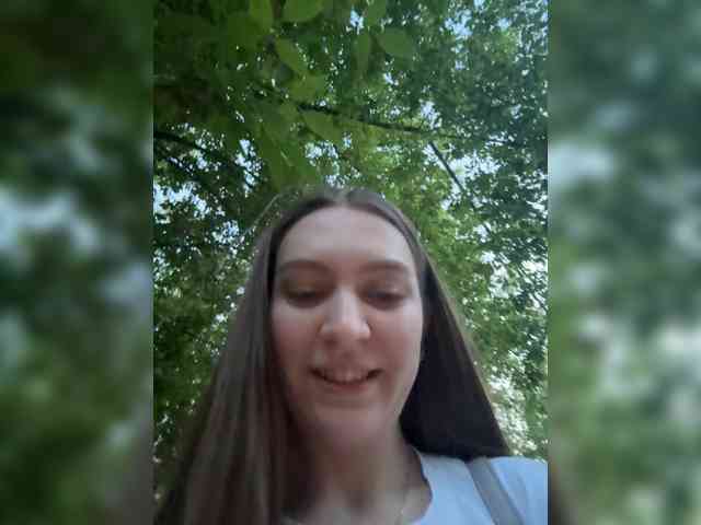 CyrilaPuff webcam